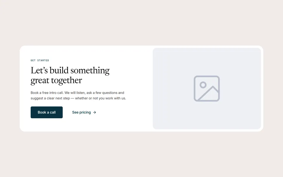 Preview of the “Card with image” section pattern with its placeholder content
