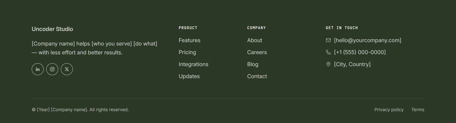Preview of the “Four columns, dark” section pattern with its placeholder content